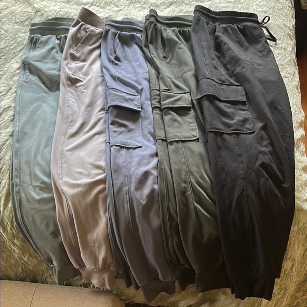 Stylish Jogger Pants Set in Earthy Tones